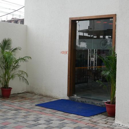 Zip By Spree Hotels Bhopal Exterior foto